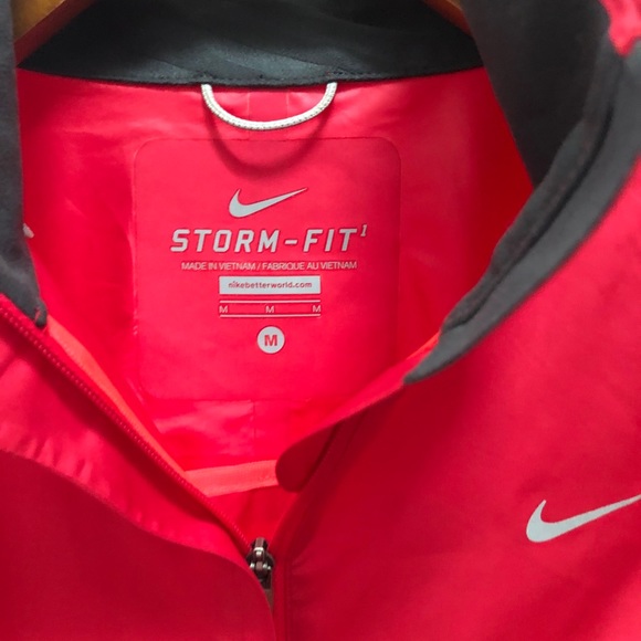 Nike Storm Fit Windbreaker - Picture 1 of 5